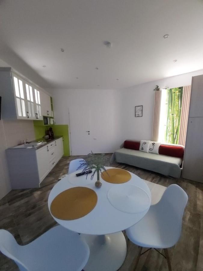 Accent House Apartment Deva Ngoại thất bức ảnh