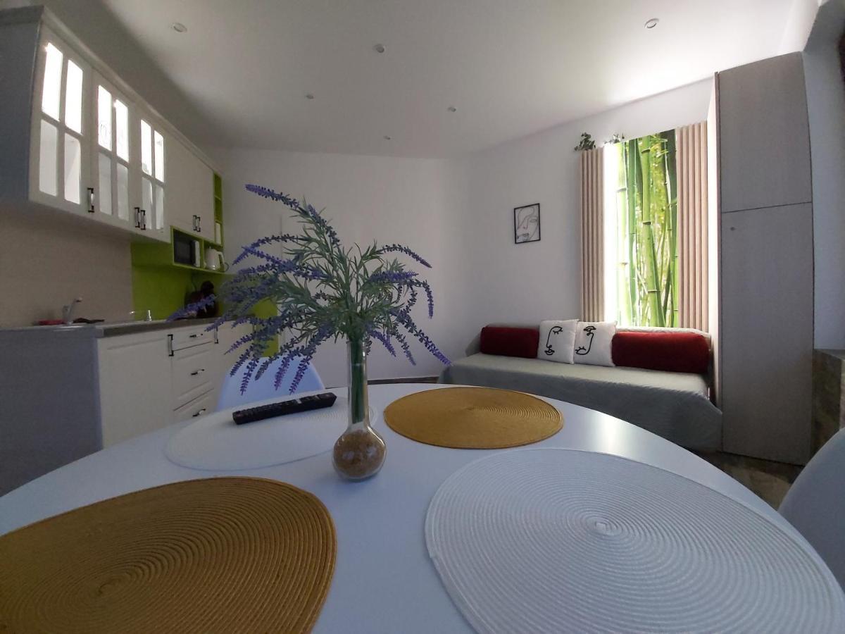 Accent House Apartment Deva Ngoại thất bức ảnh